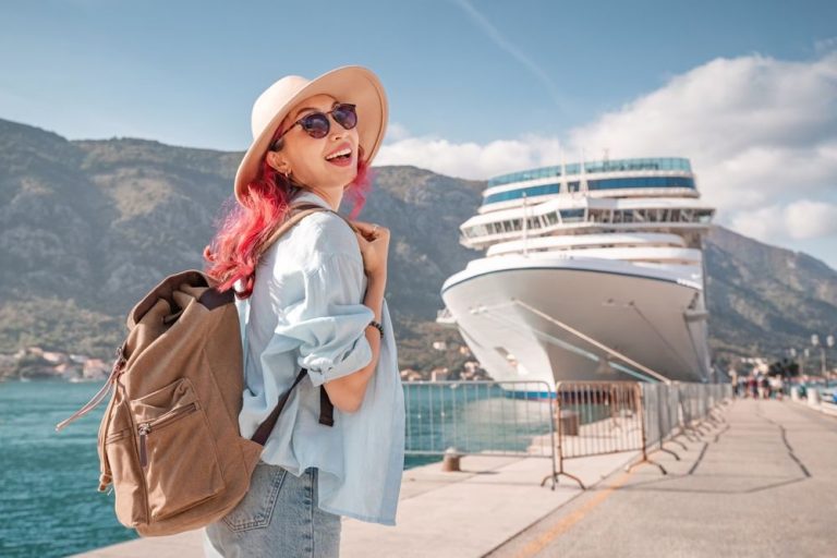 Secrets to Saving Money on a Cruise Vacation